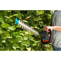 GARDENA Elektro-Heckenschere ComfortCut 600/55 7 GARDENA Elektro-Heckenschere ComfortCut 600/55 -Gardena GARDENA Elektro Heckenschere ComfortCut 600 55@@9whddu10 3